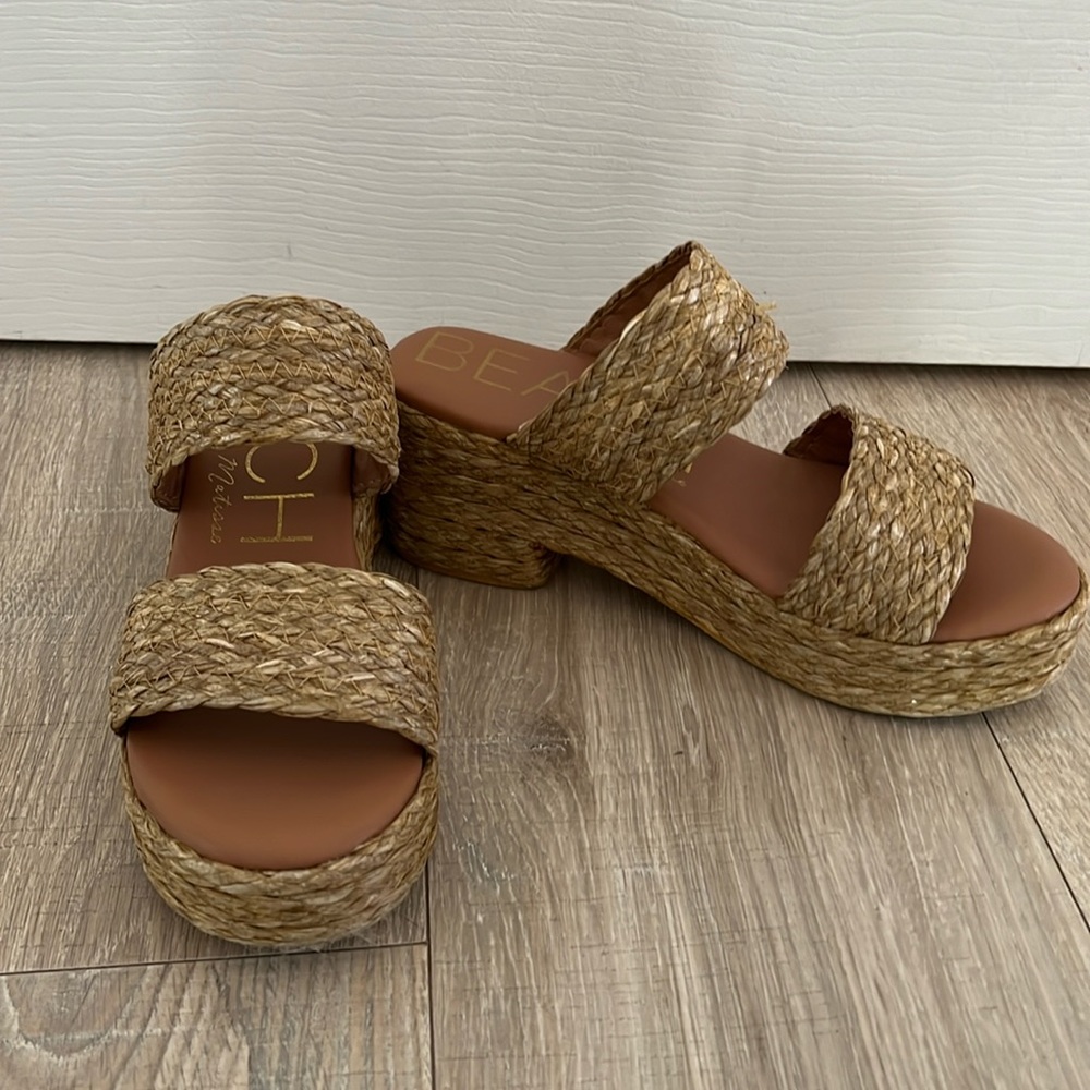 Beach heeled sandals